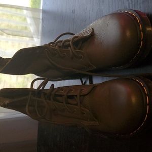 Olive Dr Martens